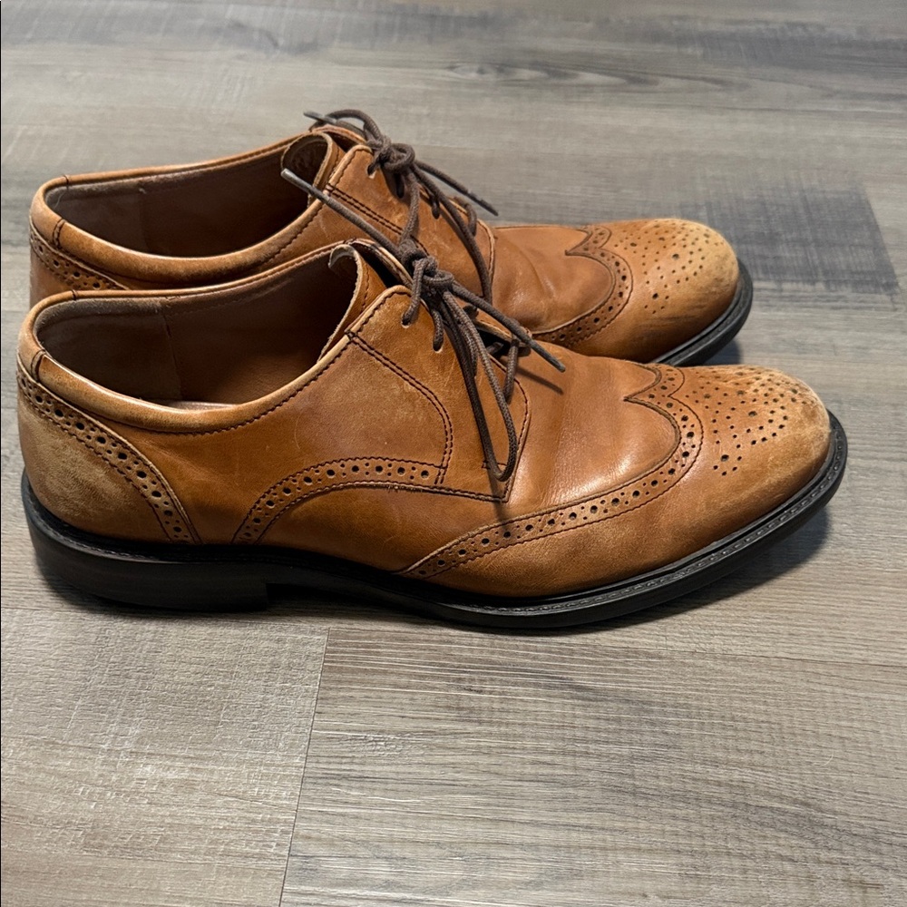 Johnston & Murphy Tan Leather Oxfords